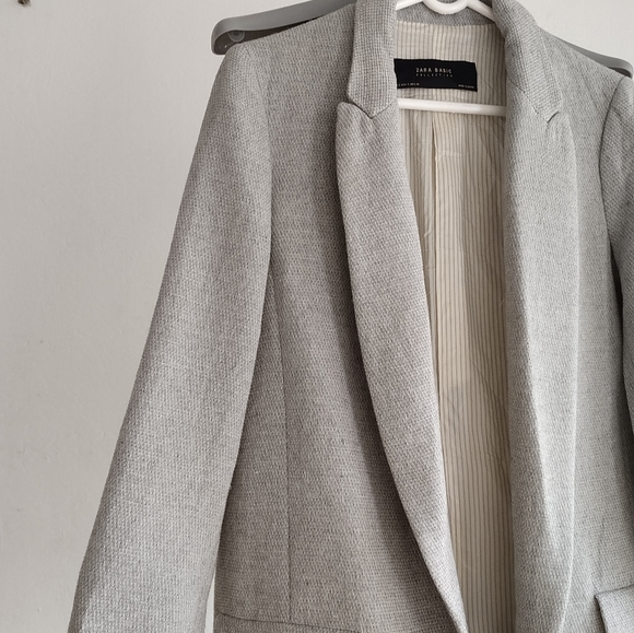 Zara Gray Blazer - Picture 3 of 14